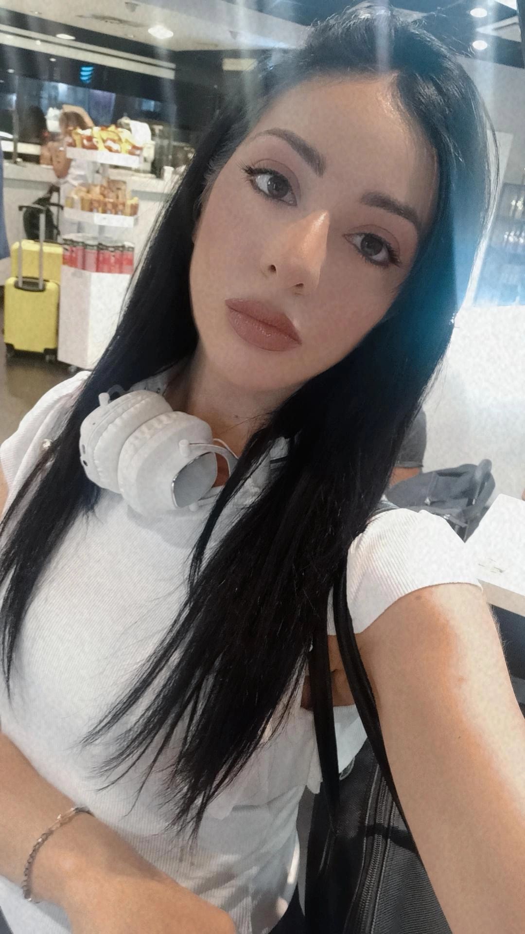 MARIANA BEVILACQUA